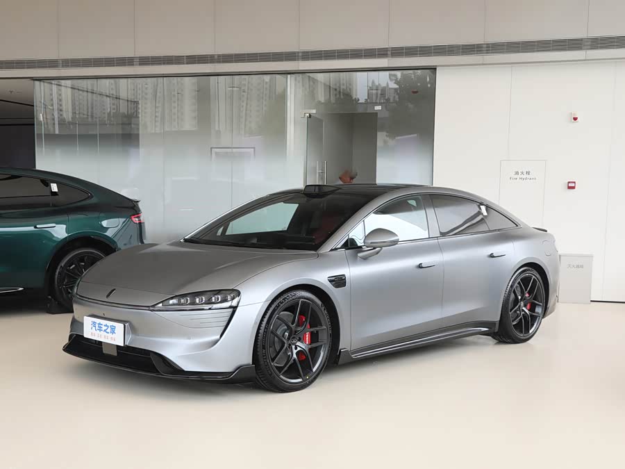 Фото 1 - Luxeed S7