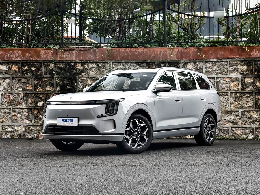 Фото 1 - Jetour Shanhai L7 Plus