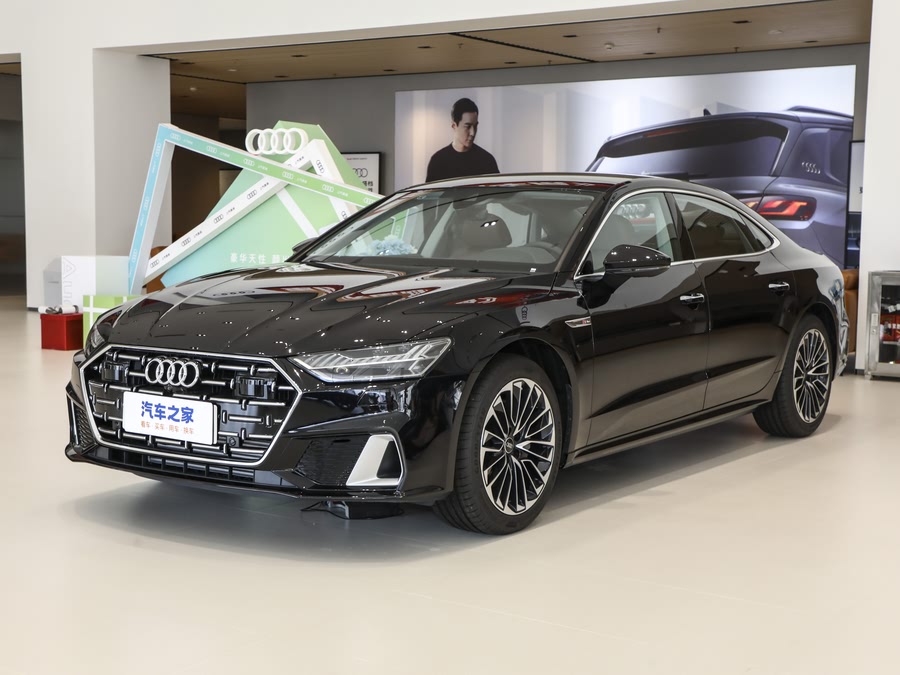 Фото 1 - Audi A7L