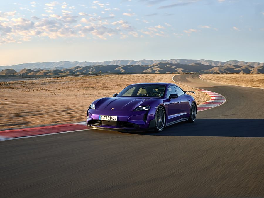 Фото 1 - Porsche Taycan