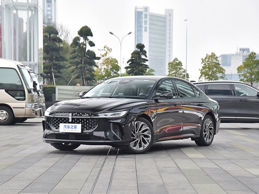 Фото 1 - Lincoln Z (Zephyr)