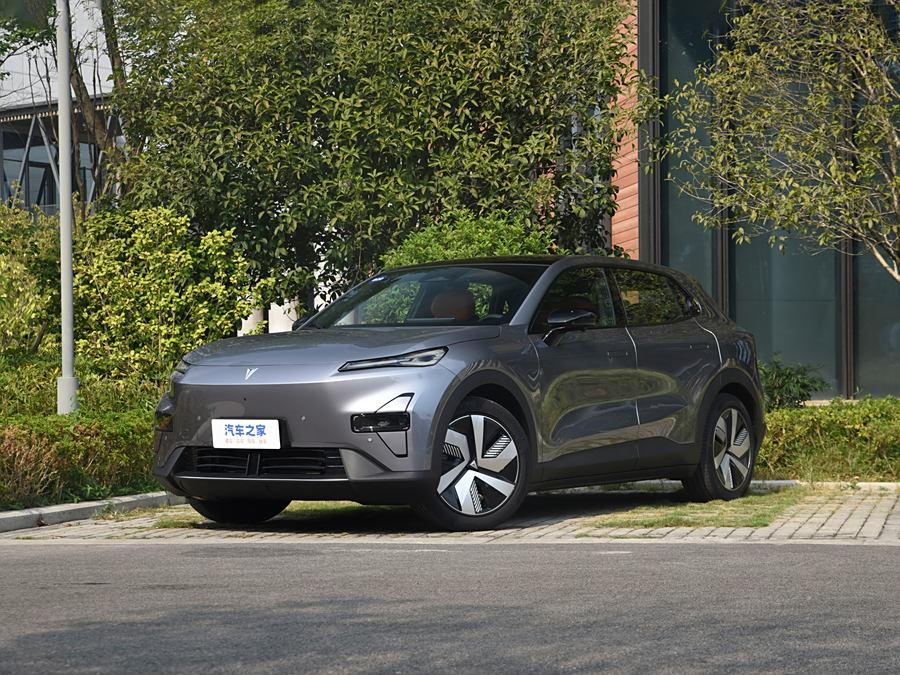 Фото 1 - Changan Deepal S05