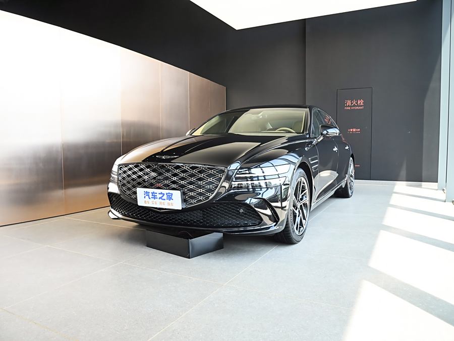 Фото 1 - Genesis G80