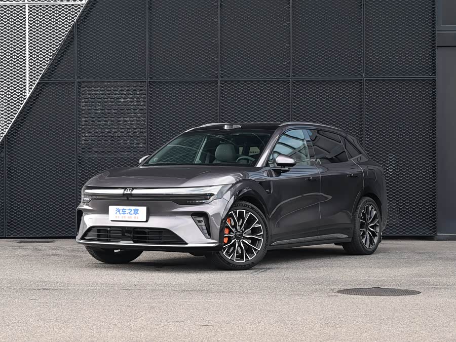 Фото 1 - Zeekr 7X