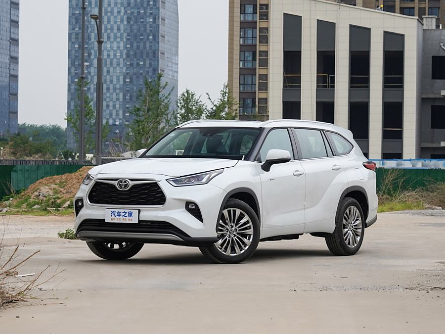 Фото 1 - Toyota Highlander