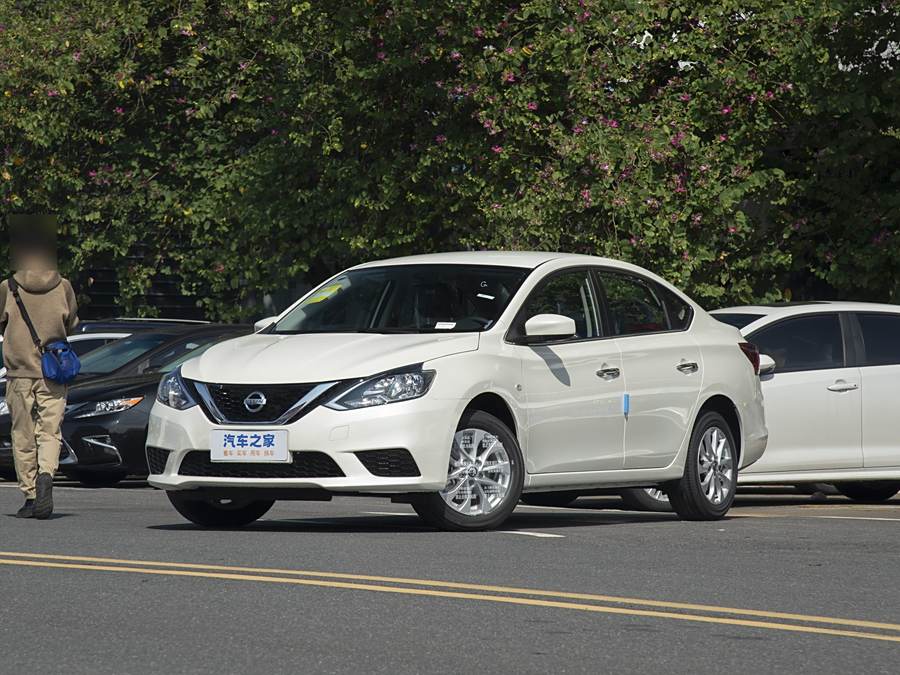 Фото 1 - Nissan Sylphy
