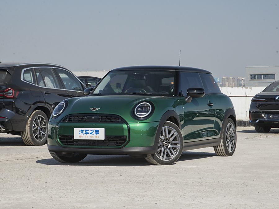 Mini Mini 2025 2025款 1.5T COOPER 经典派 三门版