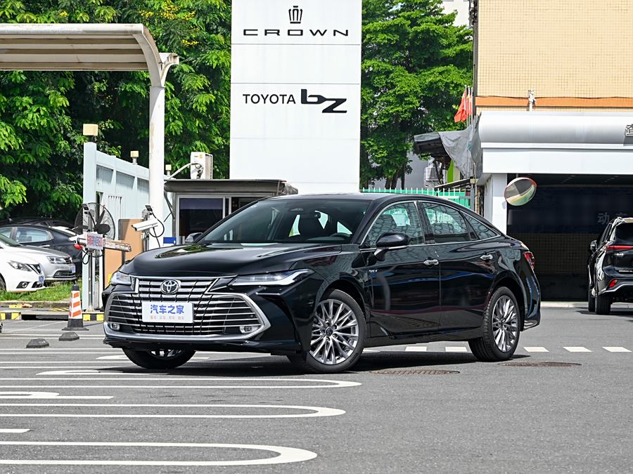 Фото 1 - Toyota Avalon