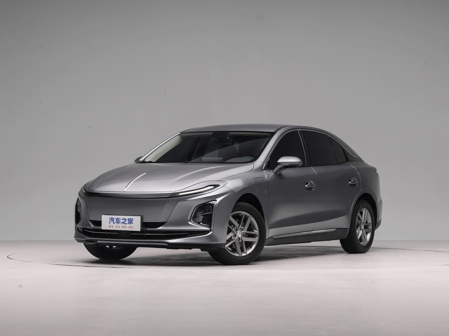 Фото 1 - Hongqi E-QM5