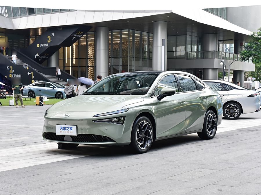 Фото 1 - GAC Aion S Max