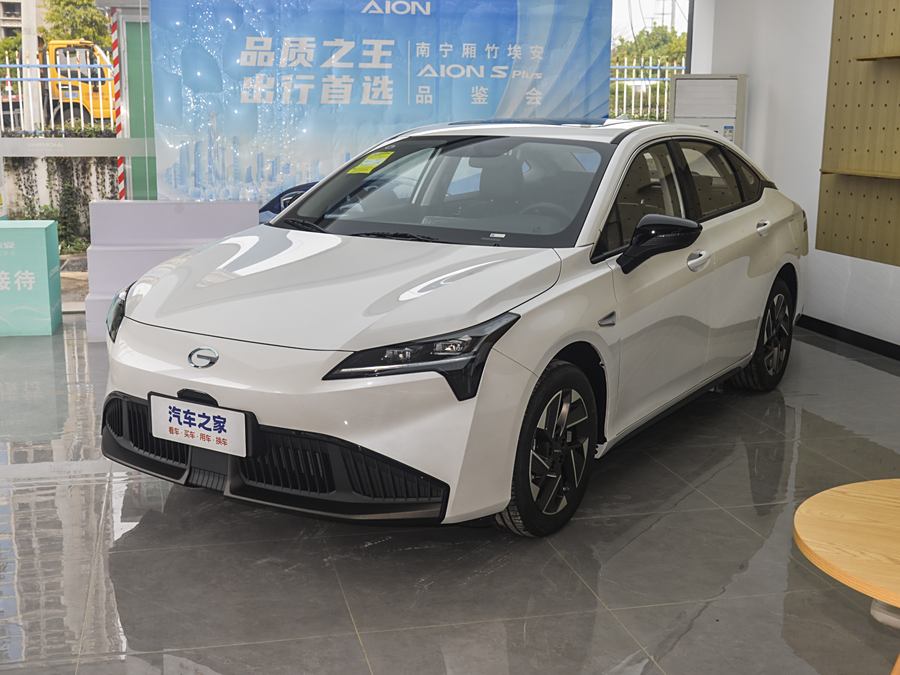 Фото 1 - GAC Aion S Plus