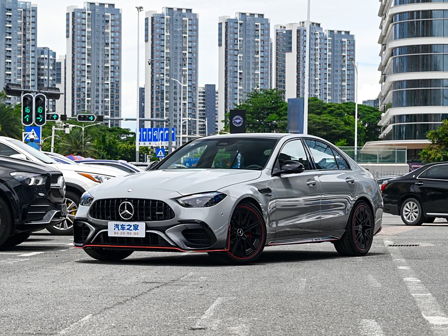 Фото 1 - Mercedes-Benz C-Class AMG Hybrid