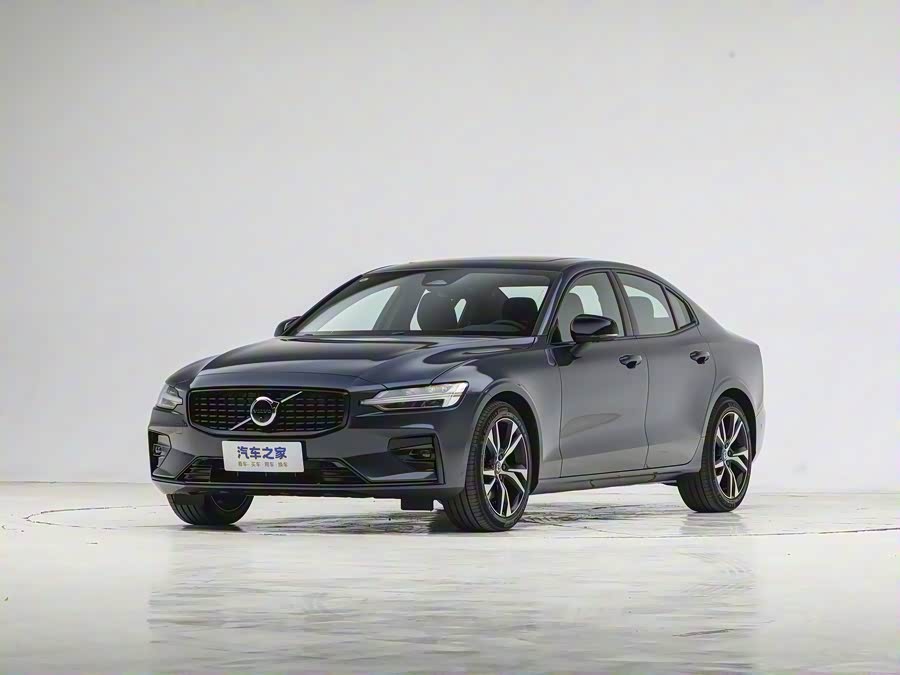 Фото 1 - Volvo S60