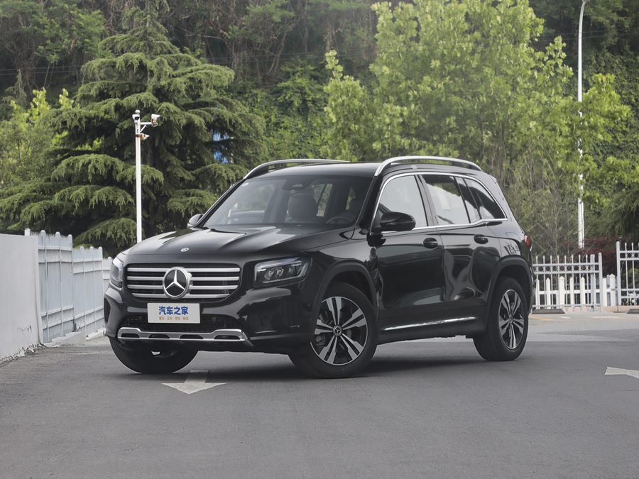Фото 1 - Mercedes-Benz GLB-Class