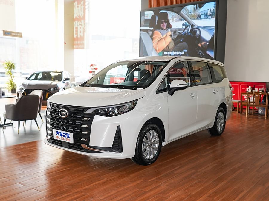 Фото 1 - GAC Trumpchi M6