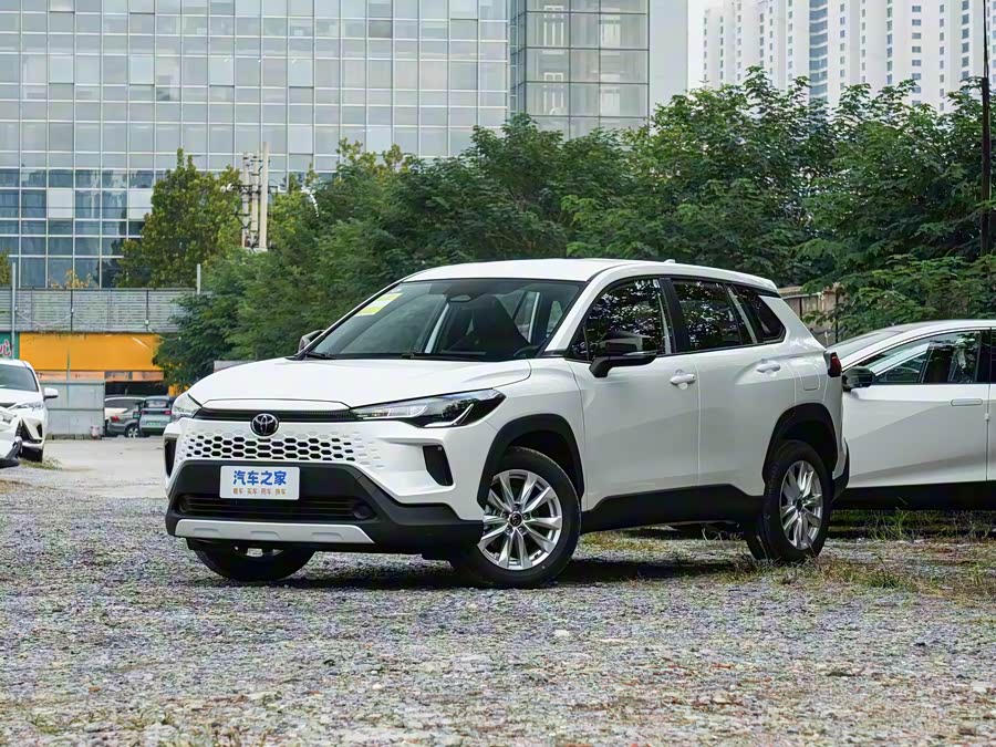 Фото 1 - Toyota Corolla Cross