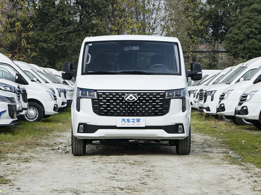 Фото 1 - Maxus V80