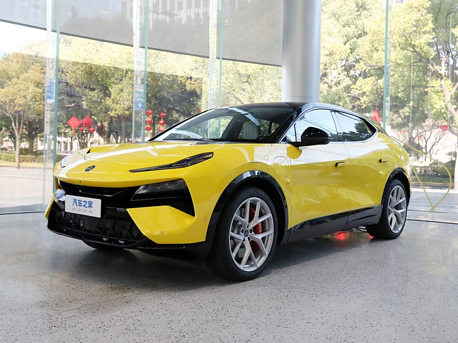 Фото 1 - Lotus Eletre