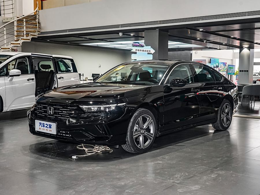 Фото 1 - Honda Accord