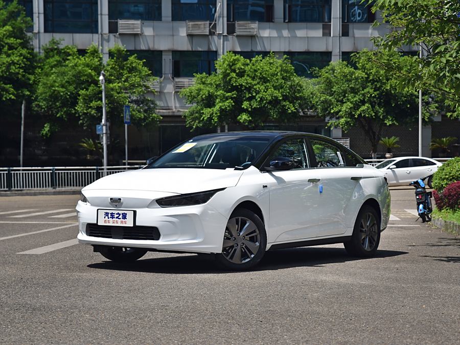 Фото 1 - Geely Geometry A