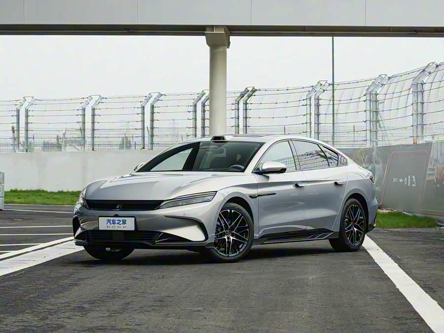 Фото 1 - BYD Han