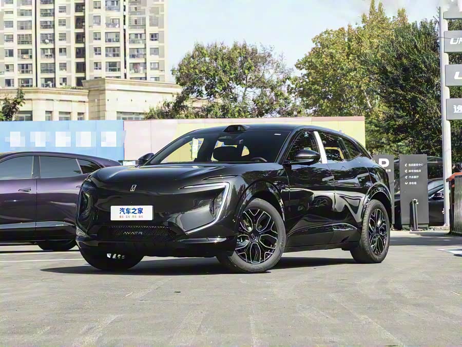 Фото 1 - Avatr 07