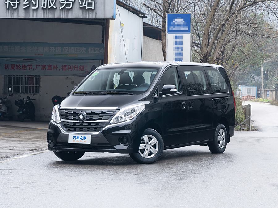 Фото 1 - Dongfeng Forthing Lingzhi Plus