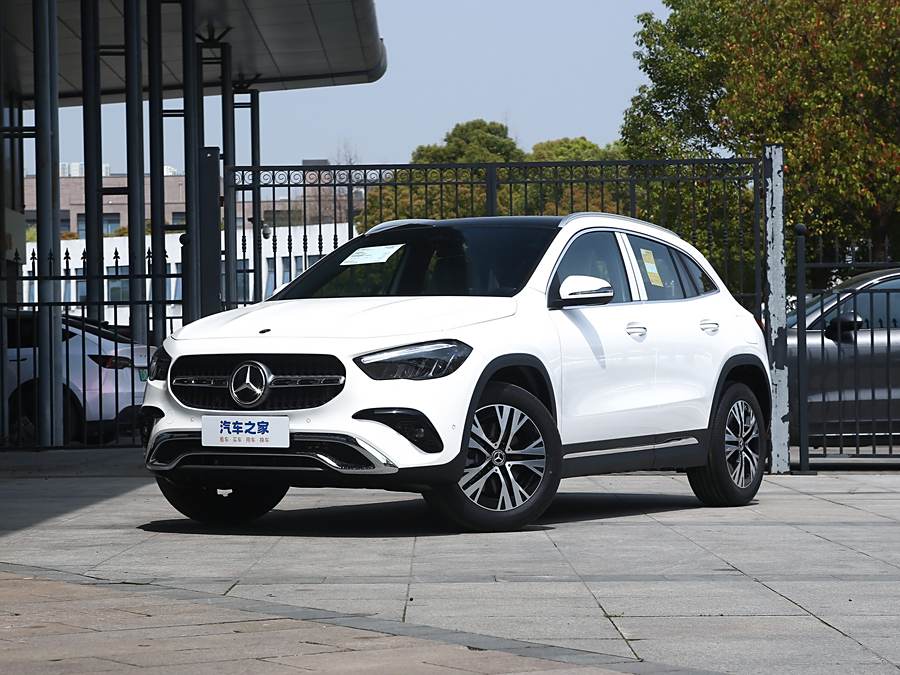Фото 1 - Mercedes-Benz GLA-Class