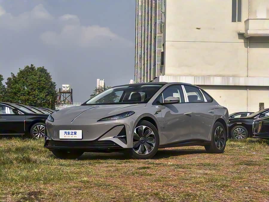 Фото 1 - Hongqi EH5 (Tiangong 05)