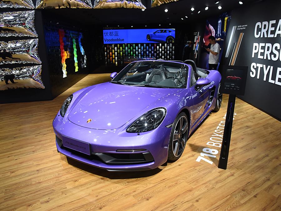 Фото 1 - Porsche 718