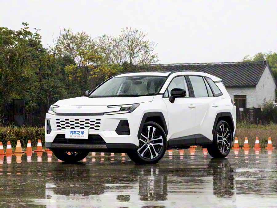 Фото 1 - Toyota Wildlander