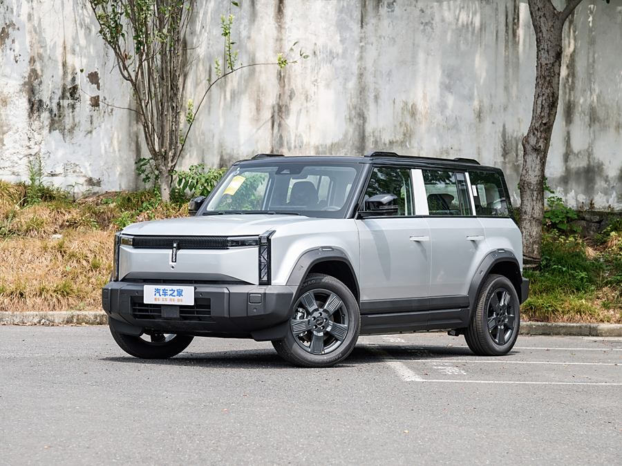 Фото 1 - Chery iCar 03