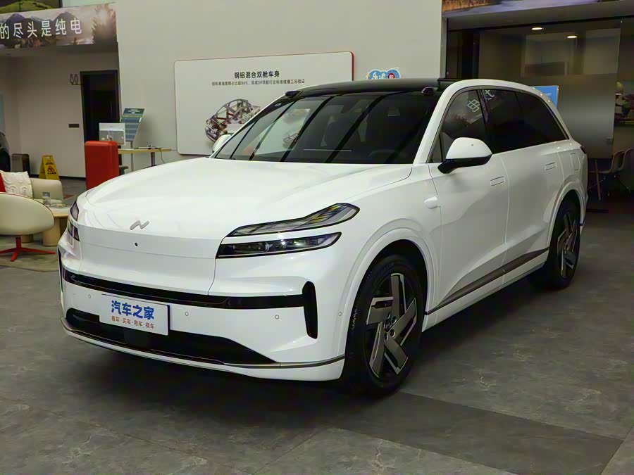 Фото 1 - Nio Onvo L90