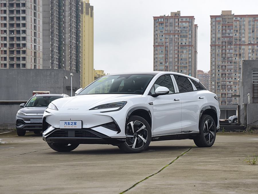 Фото 1 - BYD Sea Lion 07 EV