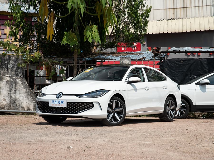 Фото 1 - Volkswagen Lamando L