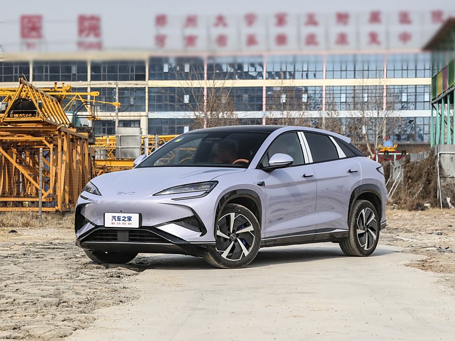 Фото 1 - BYD Sea Lion 07 EV