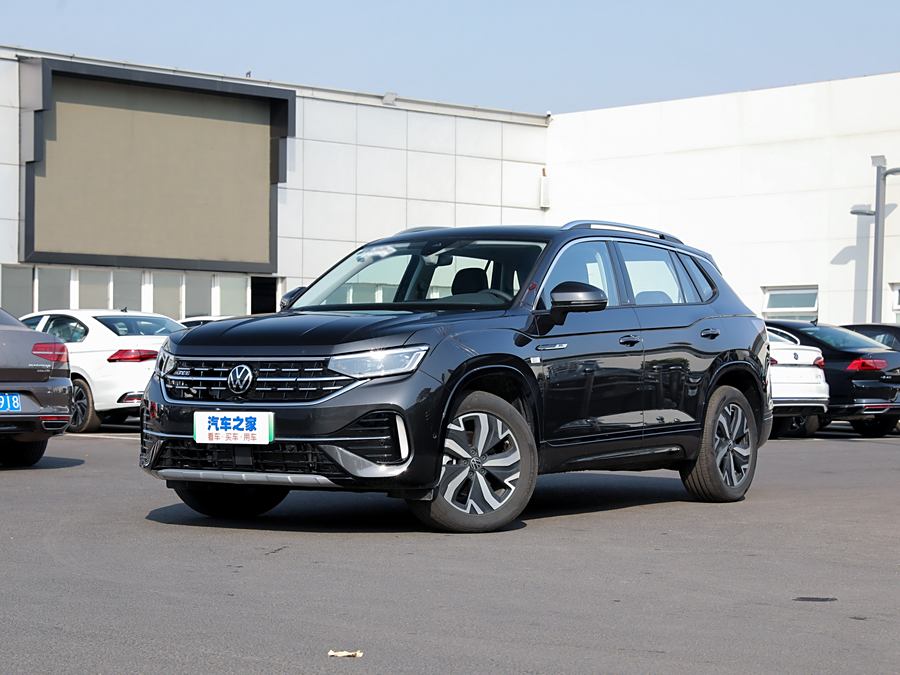 Фото 1 - Volkswagen Tayron GTE Hybrid