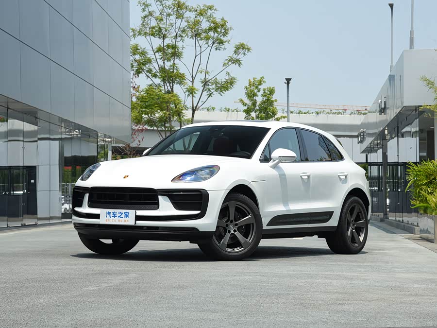 Фото 1 - Porsche Macan
