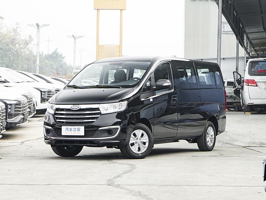 Фото 1 - JAC Refine M3