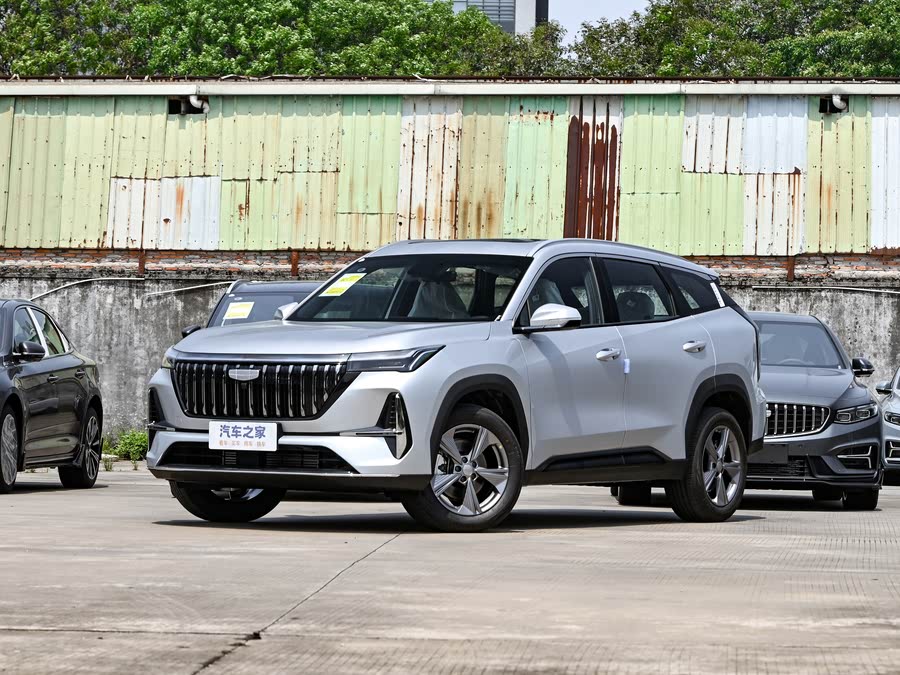 Фото 1 - Geely Atlas L