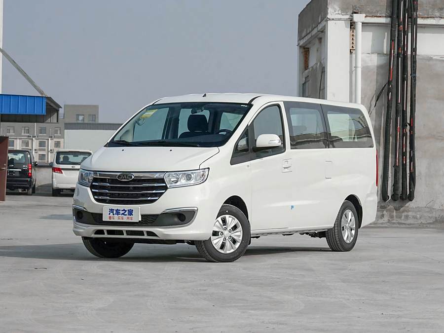 Фото 1 - JAC Refine M3