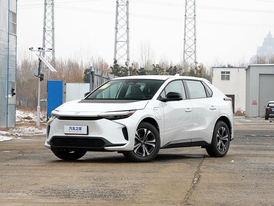 Фото 1 - Toyota bZ4X Platinum