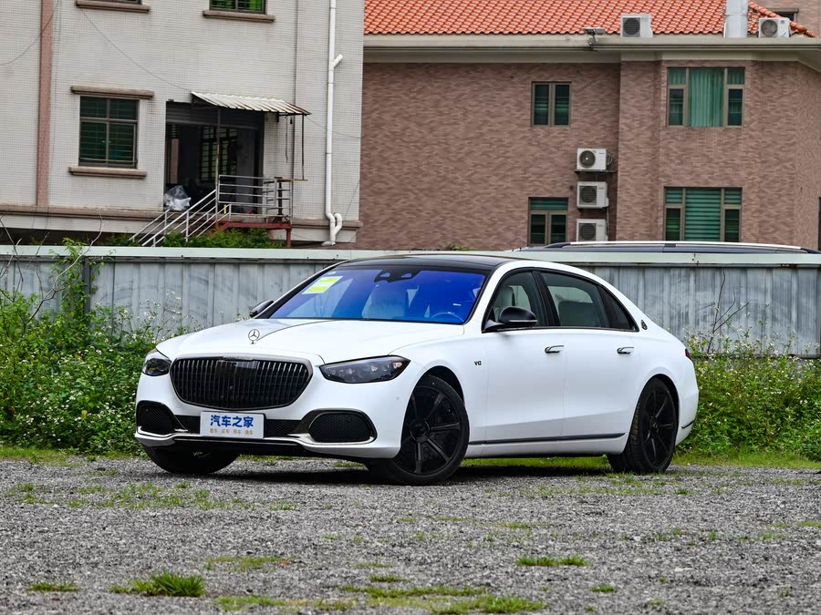 Фото 1 - Mercedes-Benz Maybach S-Class