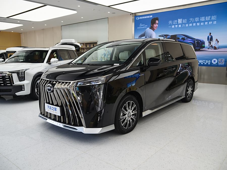Фото 1 - GAC Trumpchi E9