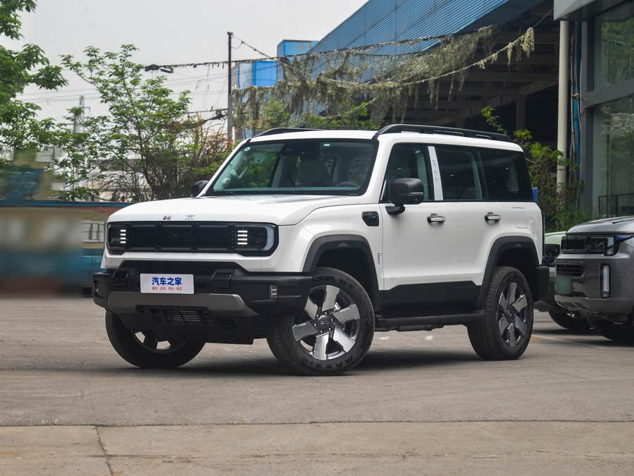 Фото 1 - BAIC Beijing BJ40 Hybrid