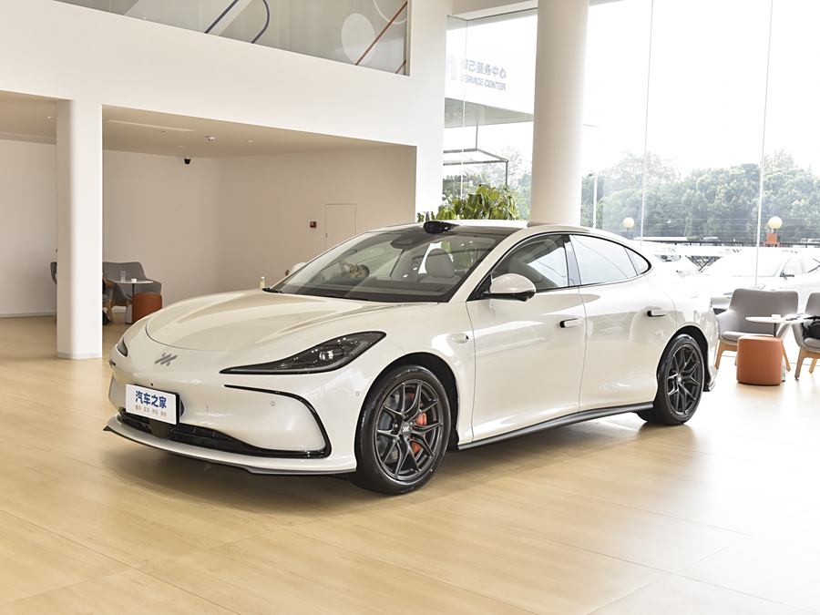 Фото 1 - IM motors L6