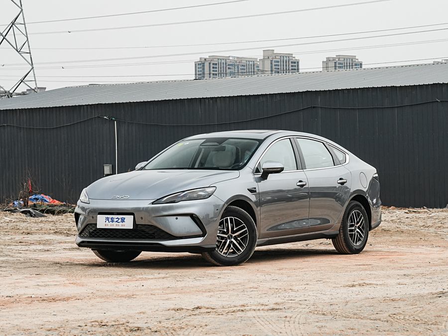 Фото 1 - BYD Seal 05 DM-i Hybrid