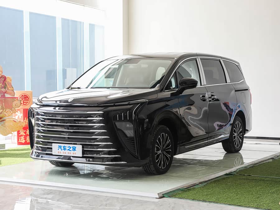 Фото 1 - Dongfeng Forthing Xinghai V9