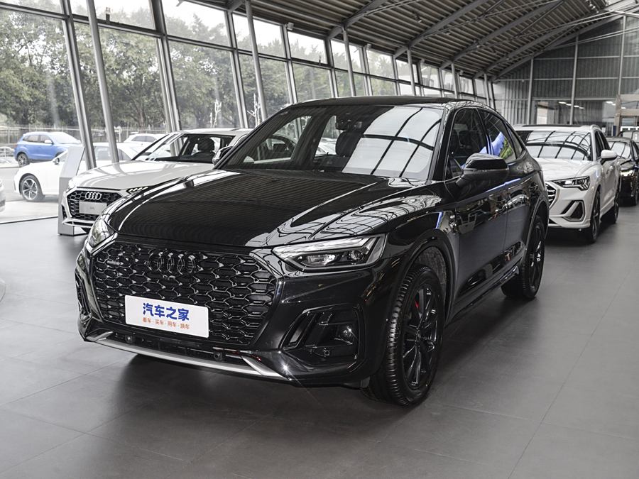 Фото 1 - Audi Q5L Sportback