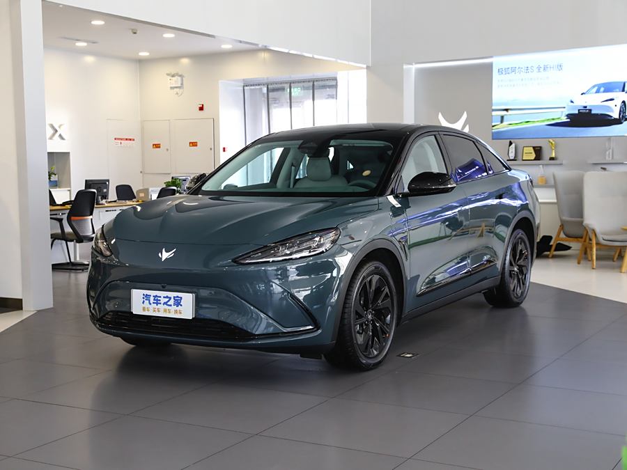 Фото 1 - BAIC Arcfox Alpha S